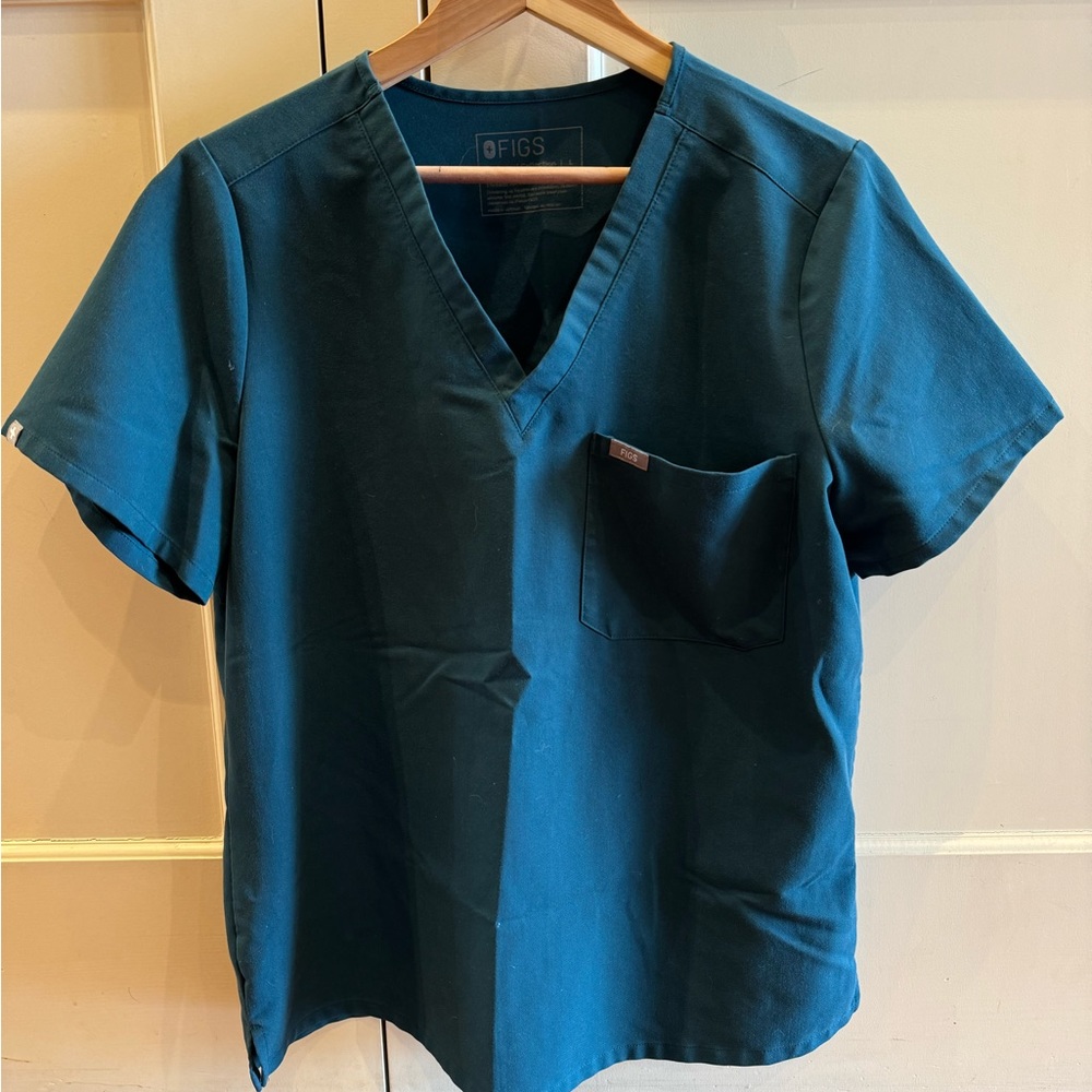 Figs Catarina Caribbean Blue Scrub Top Large